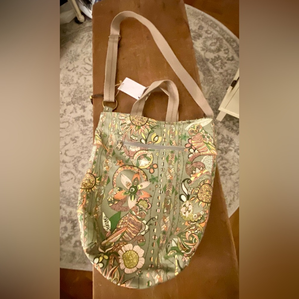 NWT- Sakroots lined canvas bag